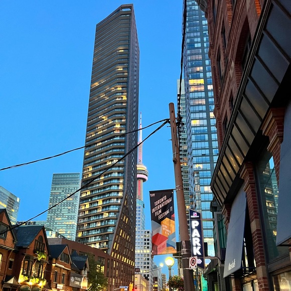 Meet the Posher - Picture 5 of 8